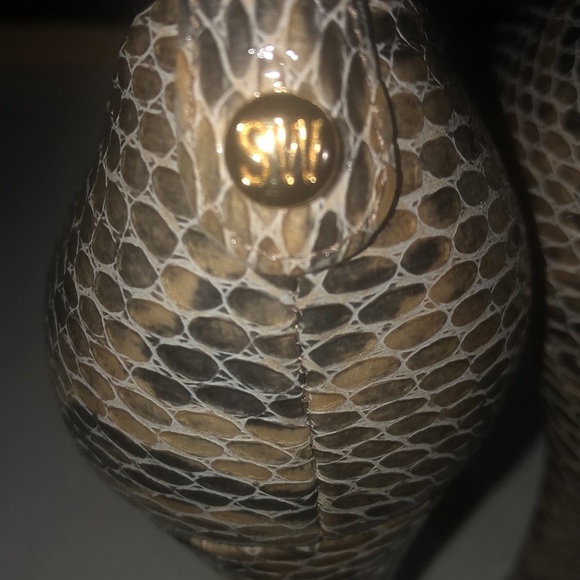 Stuart Weitzman snakeskin heels - Picture 8 of 8